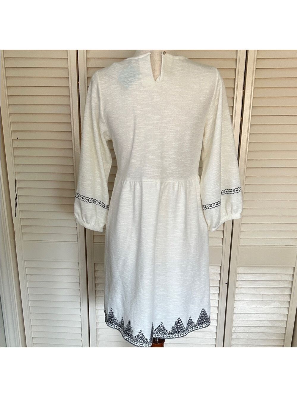 Joy Joy White Dress with Black Embroidered Panels - Picture 6 of 8